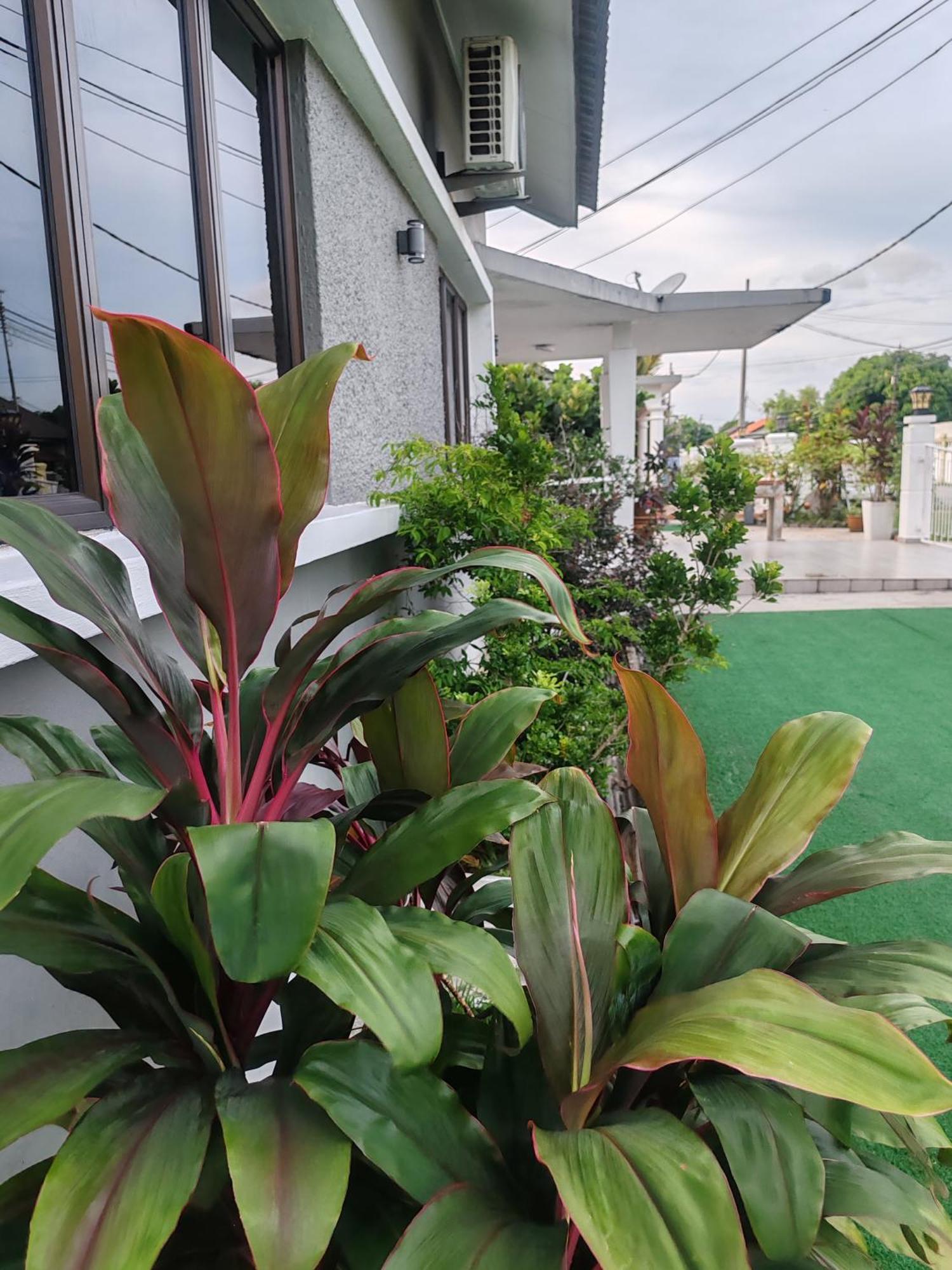 Melaka Beach Villa  Kelebang Besar Luaran gambar